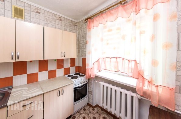 
  Продается 1-комн. квартира, 31.8 м², Короленко ул, д. 17
. Фото 7.