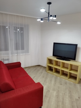 
  Сдам 2-комн. квартиру, 43 м², Николая Гумилёва (Северный мкр.) б-р, д. 2
. Фото 11.