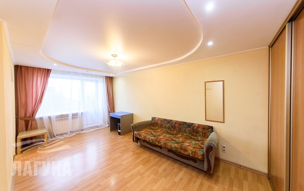 
  Продается 1-комн. квартира, 33.3 м², Яковлева ул, д. 6
. Фото 1.