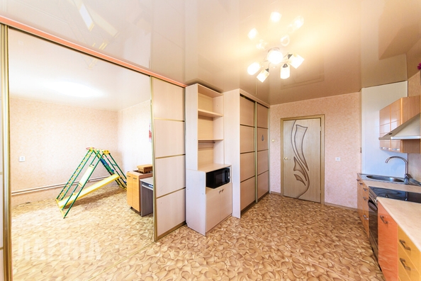 
  Продается 2-комн. квартира, 62.7 м², Иркутский тракт, д. 174/2
. Фото 1.