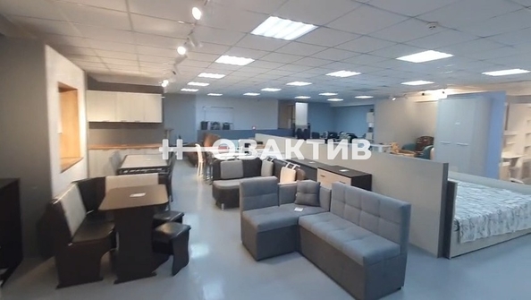 
  Продается универсальное помещение, 625.3 м², Островского ул, д. 22
. Фото 8.
