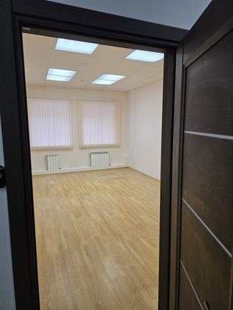 
  Сдам офис, 406.3 м², Новгородская ул, д. 37
. Фото 15.