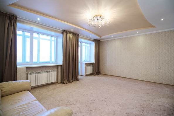 
  Продается 4-комн. квартира, 177 м², Водяная ул, д. 45
. Фото 3.