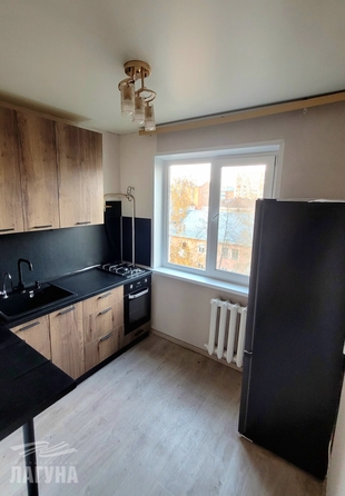 
  Продается 2-комн. квартира, 46.3 м², Артема ул, д. 19
. Фото 16.