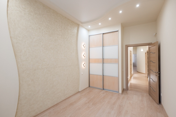 
  Продается 3-комн. квартира, 100.2 м², Нечевский пер, д. 4/1
. Фото 18.