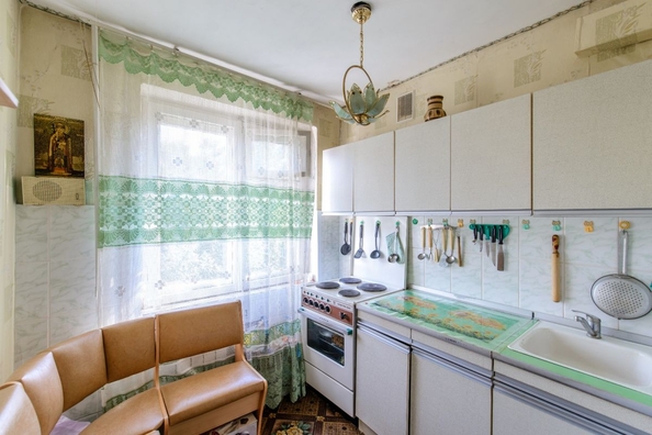 
  Продается 1-комн. квартира, 31 м², Бела Куна ул, д. 8/1
. Фото 3.