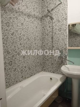 
  Продается 1-комн. квартира, 35 м², Овражный пер, д. 17
. Фото 4.