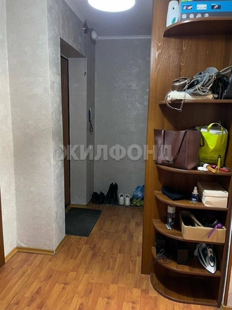 
  Продается 1-комн. квартира, 33 м², Кошурникова ул, д. 5
. Фото 2.