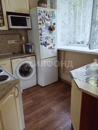 
  Продается 1-комн. квартира, 30.6 м², Карташова ул, д. 37
. Фото 3.
