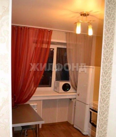 
  Продается 1-комн. квартира, 28.3 м², Юбилейная ул, д. 3
. Фото 3.