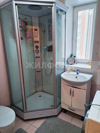 
  Продается 2-комн. квартира, 52 м², Нижний пер, д. 45
. Фото 9.