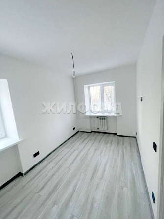 
  Продается 2-комн. квартира, 40 м², Усова ул, д. 25/2
. Фото 5.