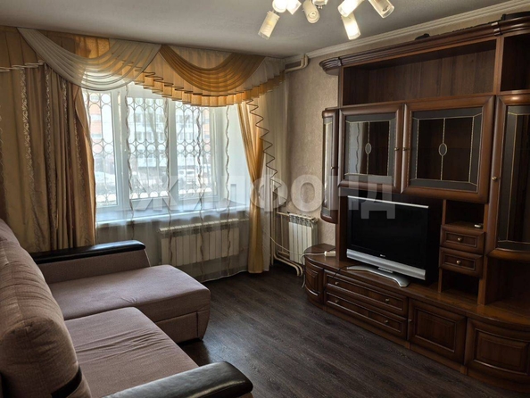 
  Продается 2-комн. квартира, 61 м², Сергея Лазо ул, д. 4/1
. Фото 2.