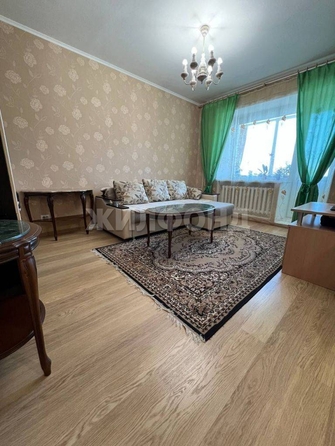 
  Продается 2-комн. квартира, 55 м², Базарный пер, д. 12
. Фото 1.
