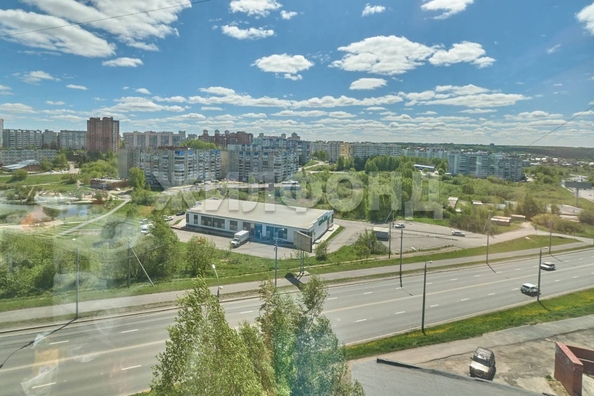 
  Продается 3-комн. квартира, 70.3 м², Клюева ул, д. 3
. Фото 18.