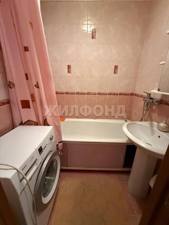 
  Продается 3-комн. квартира, 68.7 м², Асиновская ул, д. 5/1
. Фото 17.