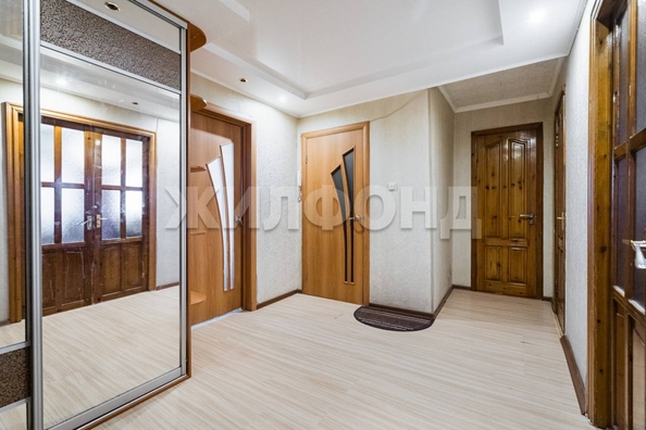 
  Продается 3-комн. квартира, 83.8 м², Солнечная ул, д. 23
. Фото 9.