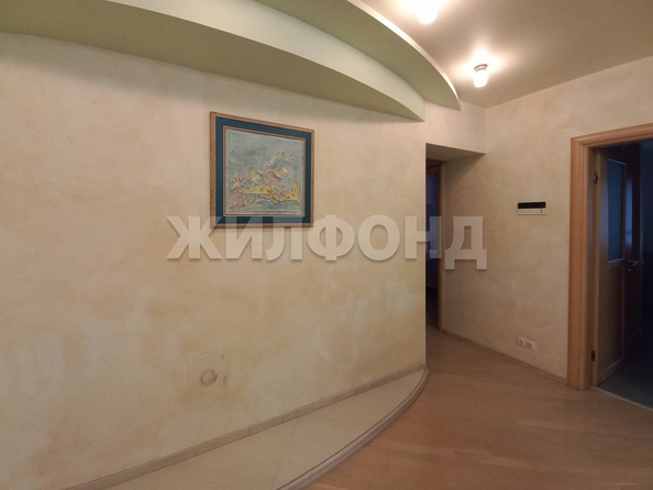 
  Продается 3-комн. квартира, 124 м², Кузнецова ул, д. 15
. Фото 29.