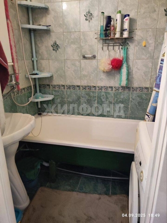 
  Продается 3-комн. квартира, 63 м², Клюева ул, д. 20
. Фото 13.