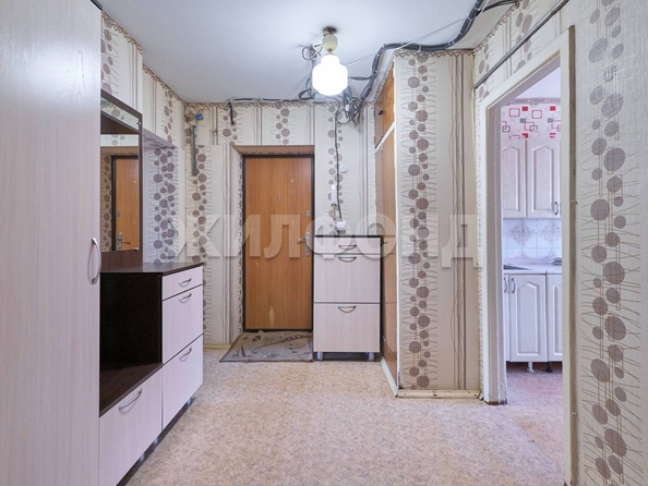 
  Продается 3-комн. квартира, 60.6 м², Суворова ул, д. 13
. Фото 16.