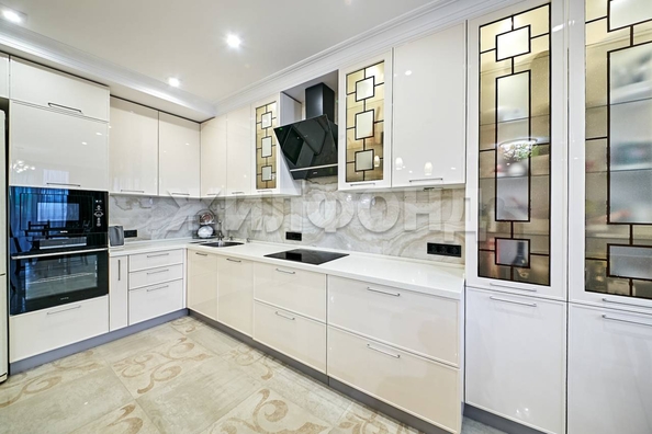 
  Продается 3-комн. квартира, 153.8 м², Тверская ул, д. 28
. Фото 5.