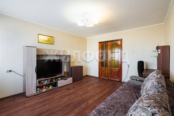 
  Продается 3-комн. квартира, 60.5 м², Ленина пр-кт, д. 189/1
. Фото 6.