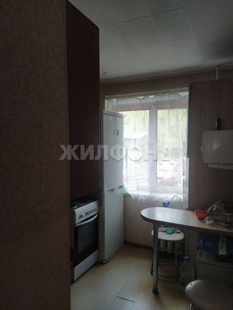 
  Продается 3-комн. квартира, 61 м², Алтайская ул, д. 122
. Фото 3.
