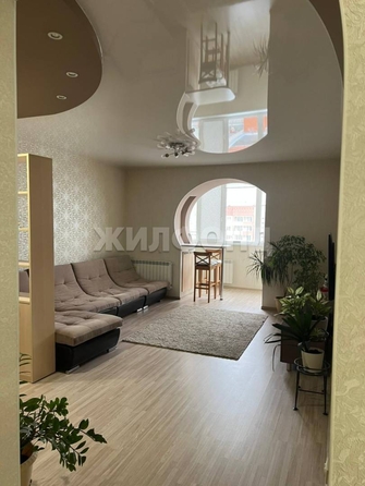 
  Продается 4-комн. квартира, 97.7 м², Сергея Лазо ул, д. 3/6
. Фото 1.