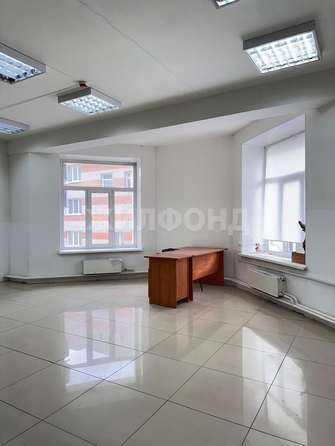 
  Продается универсальное помещение, 70 м², Ленина пр-кт
. Фото 4.