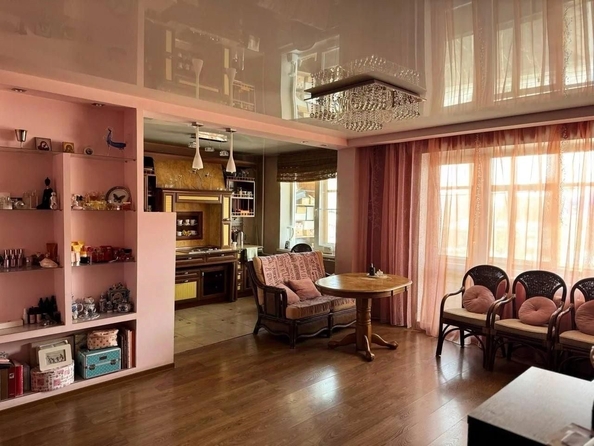 
  Продается 3-комн. квартира 69 м². Фото 1.