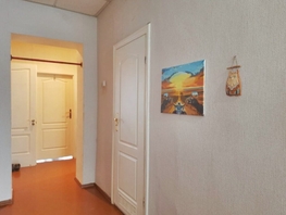 Продается 3-комнатная квартира Глушкова ул, 74 м², 3250000 рублей