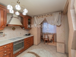 Продается 4-комнатная квартира Лазурная ул, 91.9 м², 6750000 рублей