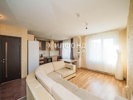 Продается 2-комнатная квартира Сергея Ускова ул, 54.4 м², 4200000 рублей