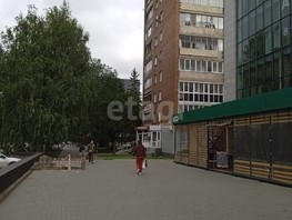 Продается 2-комнатная квартира Социалистический пр-кт, 47.5  м², 6500000 рублей