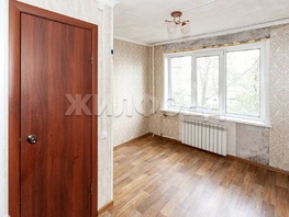Продается Студия Антона Петрова ул, 15 м², 1950000 рублей