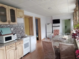 Снять трехкомнатную квартиру Полевая ул, 80  м&sup2;, 4500 рублей