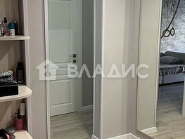 Продается 3-комнатная квартира Строителей ул, 67  м², 10500000 рублей