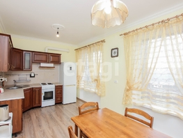 Продается Дом Листопадная ул, 302.6  м&sup2;, участок 6.5 сот., 12500000 рублей