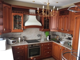 3-комнатная квартира, 111 м², 3/3 этаж