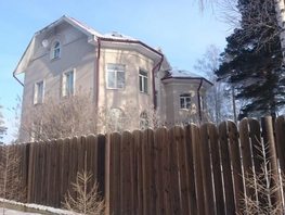 Коттедж, 600 м², 3 этажа, участок 38 сот.