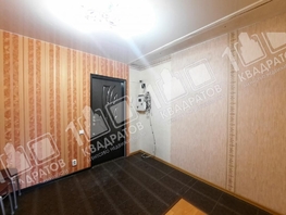 Продается 4-комнатная квартира Авроры пер, 82  м², 7900000 рублей