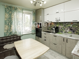 Продается 3-комнатная квартира Октябрьский пр-кт, 62  м&sup2;, 5750000 рублей