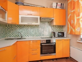 Снять двухкомнатную квартиру Петухова ул, 60 м², 24000 рублей
