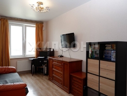 Продается 1-комнатная квартира ЖК Матрешкин двор, 105, дом 1, сек 2, 33.9  м², 3250000 рублей