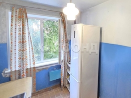 Продается 2-комнатная квартира Связистов ул, 42.9 м², 3900000 рублей