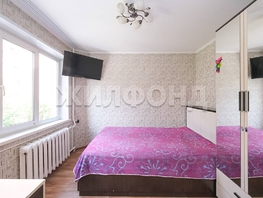 Продается 3-комнатная квартира Петухова ул, 46.2  м², 4900000 рублей