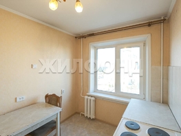Продается 3-комнатная квартира Танкистов ул, 59.8 м², 5300000 рублей