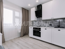 Продается 3-комнатная квартира Есенина ул, 64  м&sup2;, 7590000 рублей