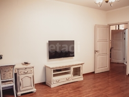 Снять двухкомнатную квартиру Кедровая ул, 73  м&sup2;, 60000 рублей