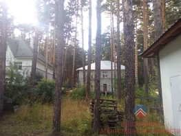 Дом, 360 м², 3 этажа, участок 13 сот.